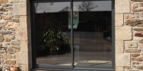 Pose d'une baie vitrée