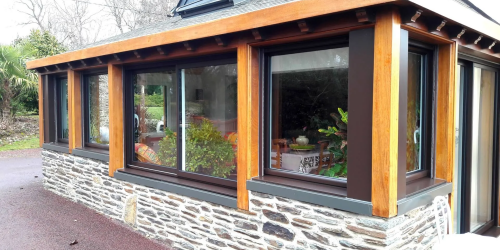 Pose de fenêtres sur une extension