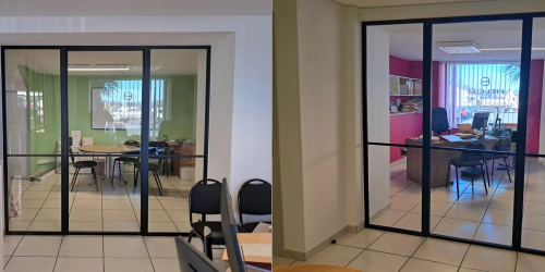 Fourniture et pose d'une verrière avec porte coulissante